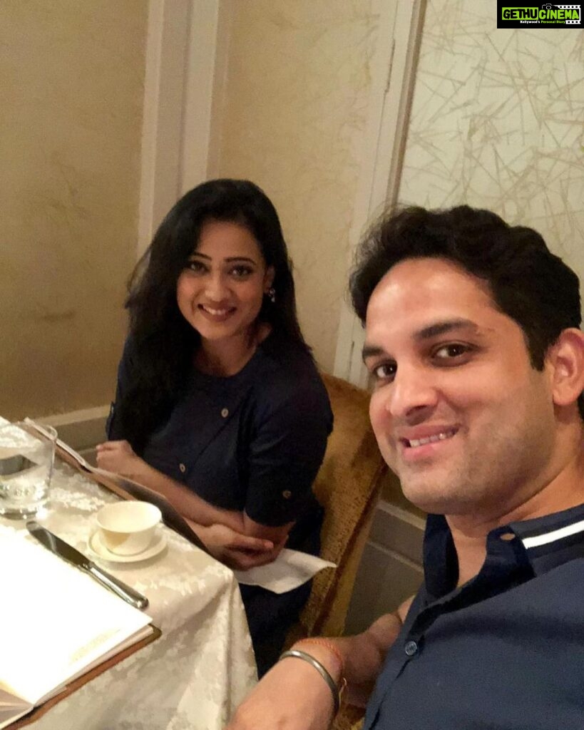 Shweta Tiwari Instagram - Happy Birthday to the person who’s seen me at my best and my worst, and still loves me anyway. You’re not just a friend, you’re a soul sibling🤗 I hope your birthday is just like you–fun, sweet, and full of love! We’ve made so many wonderful memories together. Cheers to many more! I Love you soooo very Much @vikaaskalantri