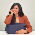 Shweta Tiwari Instagram - An upgrade our hair deserves - the re-engineered Dyson Airwrap 🤌🏻 I will always stan Dyson Hair products 💗😊 #DysonIndia#DysonAirwrap#DysonHair#gifted @dyson_india