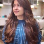 Shweta Tripathi Instagram - The journey of Parul in the world of Kaalkoot hasn’t been easy. Meeting the acid attack victims made me realise that now, they are more than the people they were before the incident happened. They showed me the people they are, now. People who despite being burned by hatred, learnt to smile, celebrate, find joy. Survive. Most even forgave. While their attackers got married. Started a family.. Having felt a very small percentage of what they go through while playing Parul made me question myself again and again that why do we do this to anyone? HOW can we let anyone do THIS? When will we STOP?! How bad does it have to get to take us to ACT?! Sirf chere ki baat nahi hai. Baat nazar ki hai. Sapno ki hai. Aaney waley kal ki hai. Sirf ek ki nahi, oski family aur doston ki hai. Yeh sab soch kar kai baar meri rooh mujhe kafa hoti hai. Kya aapki nahi hoti? Thank you and ♥️ you @sumit.saxena.35912 for making me a part of this important story. May you always manage to make us question ourselves!