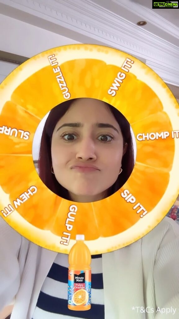 Shweta Tripathi Instagram - If you think there’s more than one way to enjoy Minute Maid, then you’re absolutely correct! 🙃🤪 It’s time to tell the world the answer to the trending question - #HowDoYouPulpIt? Head over to the Instagram page of @minutemaidindia and click the link in the bio to find out how you can be a lucky winner! 🧡🍊