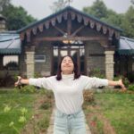 Shweta Tripathi Instagram – Switching on or switching off,
Or both ⛅️

#HakunaBattata Binsar, Uttarakhand, India