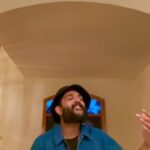 Sid Sriram Instagram - The Dallas and Oakland shows are fast approaching, on 9/22 and 9/24. Can’t wait to see you all soon, grab your tickets (link in bio). I can’t wait to perform #Aradhya in Dallas (sept 22), Oakland (sept 24), KL (Oct 7) and Toronto (Oct 27). Wonderful composition by brother @heshamabdulwahab. Sending my love and congrats to @thedeverakonda, @samantharuthprabhuoffl @shivanirvana621 and Hesham for Kushi’s success!