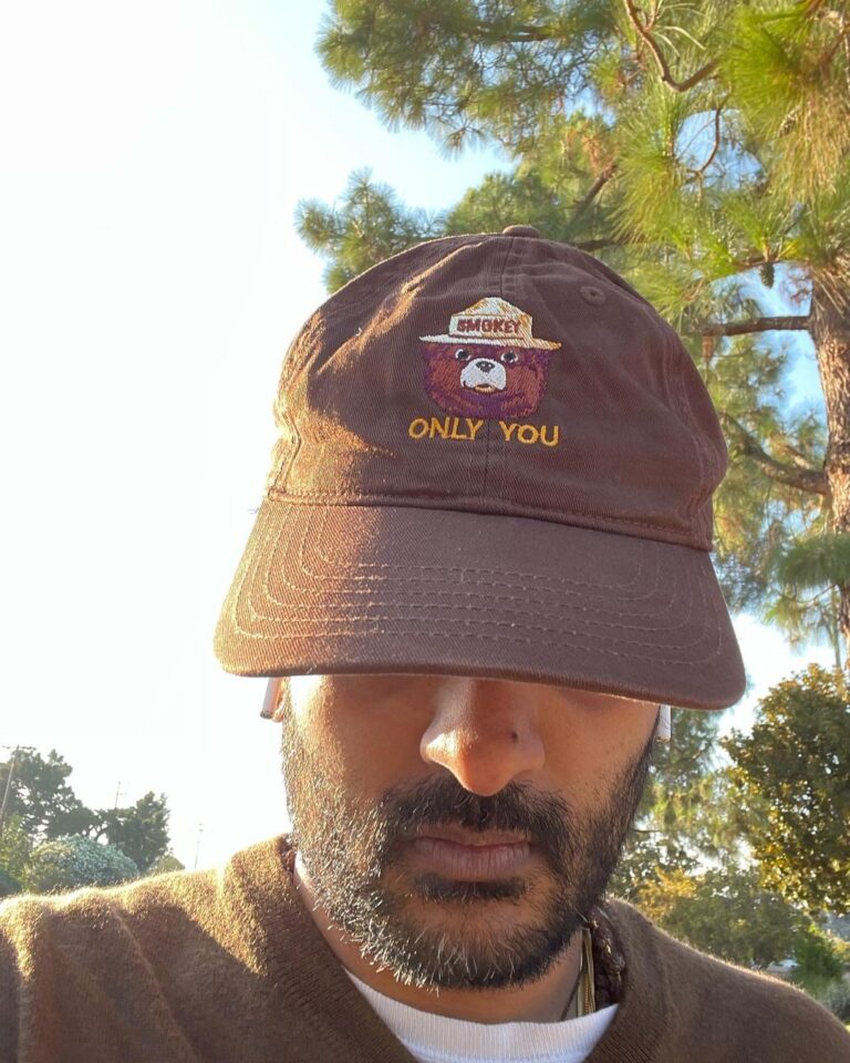 Sid Sriram Instagram - Oakland tomorrow night (ticket link in bio) 1) Smokey the bear says only you can stop forest fires (shouts @drishay for the gift) 2) Fremont 3) Maguva from Dallas, sung in honour of Jaahnavi Kandula