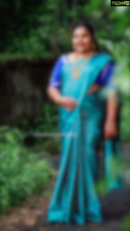 Sneha Sreekumar Instagram - 🥰 📷 @sumanmarydas Mua @sudha_sudhakar_makeover Video edited by @sachinphotoz #reelinstagram #reelsvideo❤ #reelsuploded #sareelove #reelsinsta #reels