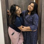 Sneha Sreekumar Instagram - ❤️Happy us❤️❤️ #friendship #lichi #angamalidiaries
