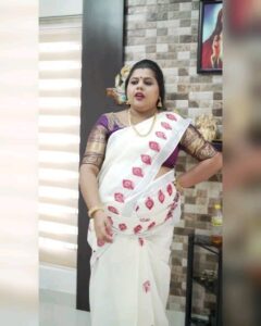 Sneha Sreekumar Instagram - Clearing drafts😃 Its not a perfect video🙏but my beautiful memories of pregnancy journey..
📷 @randheerkr
Mua @makeupbyanil
#9thmonthpregnancy #pregnancylife #dancereels #mandothari #marimayam #pregnancydance #reelsuplod #reelsinstagram #reelsinsta #reelsvideo #reelsvideo❤️ #reelsindia