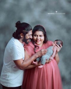 Sneha Sreekumar Instagram - #bharitha_photography book your shoots📲 9496125213

💘
#snehasreekumarfans #sreekumarsneha ##familyphotography #photooftheday #baby #newbornphotography #photoshoot #portrait #instakids #babyboy
#familysession #familyportraits #happyfamily👪 #happylife
#firstbabyshoot #bharithaphotography #ladyphotographer