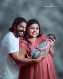 Sneha Sreekumar Instagram - #bharitha_photography book your shoots📲 9496125213

💘
#snehasreekumarfans #sreekumarsneha ##familyphotography #photooftheday #baby #newbornphotography #photoshoot #portrait #instakids #babyboy
#familysession #familyportraits #happyfamily👪 #happylife
#firstbabyshoot #bharithaphotography #ladyphotographer