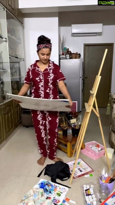 Snehan Instagram - New one painting 🖼 @kannikasnekan 🤞🏻🌿🌸 Superb nightwear : @relaxing_fabrics 👗 @ikamalhaasan #snekan #kannikasnekan #kannikaravi #kannikaravi😍 #painting #paintings #painting🎨 #paintingoftheday #paintingwarhammer #paintingart #paintingart #digitalpainting #oilpainting #acrylicpainting #watercolorpainting #abstractpainting