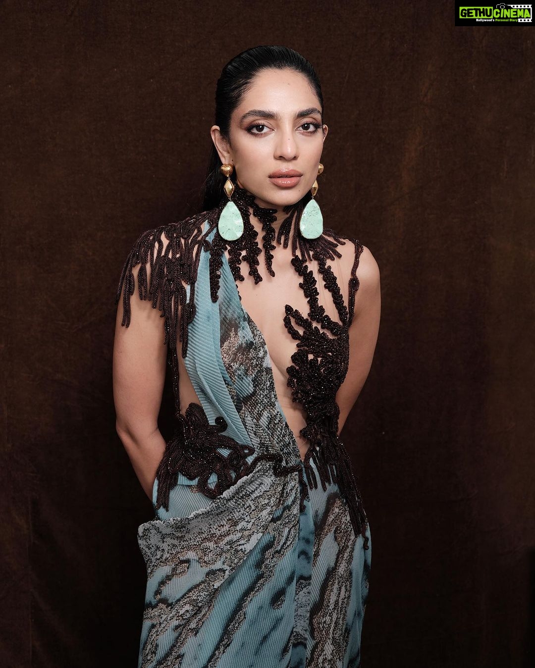 Sobhita Dhulipala Instagram - Wore this beautiful Amphitrite-esque gown for the screening of Made in heaven season 2 🤍