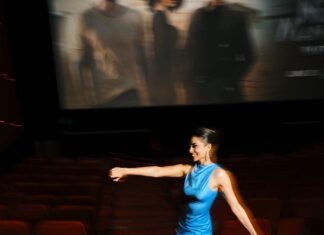 Sobhita Dhulipala Instagram - Press conference for #TheNightManager in Mumbai ki बारिश wearing Kaveri-blue 💙🩵🤍 Out in 2 daaaaaays!