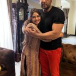 Sonal Monteiro Instagram - Happy rakshabandhan 🫶🏻 ಮಮತೆಯ ಸೌಗಂದವಿದು, ಸವಿ ಮನಸುಗಳ ಸಂಭ್ರಮವಿದು ಅಣ್ಣ ತಂಗಿಯರ ಹಬ್ಬ ಇದು ಬಿಡಿಸಲಾಗದ ಸಂಬಂಧವಿದು ನಿಮ್ಮ ಸಂತೋಷವೇ ನನ್ನ ಪ್ರಪಂಚ, ನಿಮ್ಮಿಂದಲೇ ನನ್ನ ಬದುಕು ಇಷ್ಟೊಂದು ಸುಂದರ ಸದಾ ನಿಮ್ಮ ಖುಷಿಯನ್ನೆ ಬಯಸುತ್ತ ಪ್ರೀತಿಯ ಅಣ್ಣನಿಗೆ ರಕ್ಷಾ ಬಂಧನದ ಹಾರ್ದಿಕ ಶುಭಾಶಯಗಳು #dboss #brother #sonalmonteiro #darshanthoogudeepasrinivas #dbossfans #dbosskingdom #darshan #roberrt #dbosscraze #dbossism #dbosssoldiers #sonalmonteiro #rakshabandhan #rakshabandhanspecial #brotherhood Bangalore, India