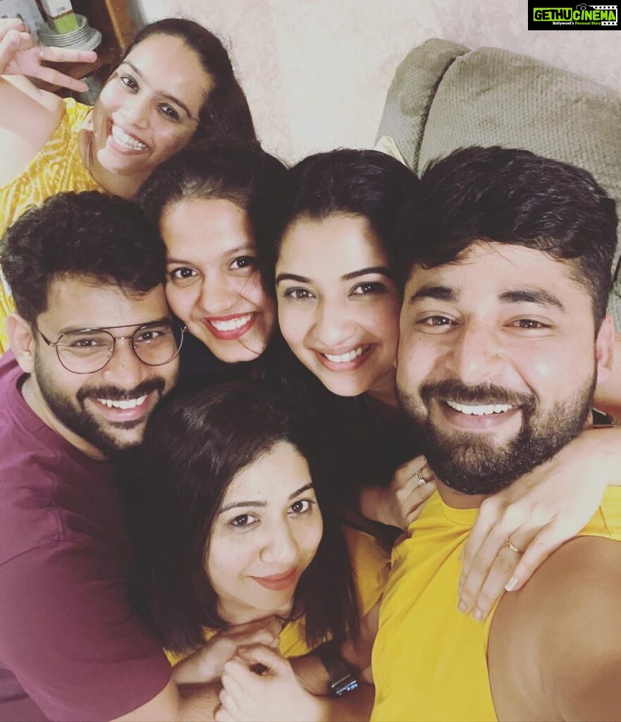 Sonal Monteiro Instagram - Extremely happy when sonal came to see Zion🥰 cousins meet after long time 🫰🏻 cherished every moment with @lita.monteiro.3 aunty , @sonal_monteiro_official @sharonmonteiro1985 @sonali_kamath @mrugesh.poojary @lonewolf_forlife Akoya Oxygen by Damac