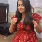 Sonal Monteiro Instagram - #moviemakeupartist #sandalwoodqueen #sandalwoodheroines #bridalmakeup #southindianweddings