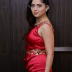 Sonalee Kulkarni Instagram - परिक्षिकेच्या चश्म्यातून 🤓😎🥸 #maharashtratimes #sharavnqueen 👑 #Makeup #hair #outfit #styled by 🙋🏻‍♀️ #sonaleekulkarni #marathimulgi #gown #pink #glasses #funky #studded #love @maharashtratimesonline #mata #judge #beautypaegent #beautycontest #beauty Mumbai, Maharashtra