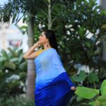 Sonalee Kulkarni Instagram – 🌟

Midshots for the midday 🦋
Stylist @sshorewala
Outfit @hopeandfaith_arts
Location @radissonbluhotelspanashik 

#sonaleekulkarni #blue #marathimulgi #indian #traditional #sareelove #sari #instagram #instagood #instastyle Mumbai – मुंबई