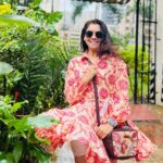 Sonalee Kulkarni Instagram - @amara_handcrafted got you a perfect Rakhi gift with a lucrative offer ! BUY 2 GET 1 FREE Choose your favourite handbag and order now.. 👜👛👝 #handbags #sonaleekulkarni #amarahandcrafted #bags #rakhi #rakshabandhan #gifts