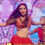 Sonalee Kulkarni Instagram – फ्रेश,झणझणीत,गरमागरम गाण्यांची मेजवानी ‘तमाशा Live’ला १ वर्ष पूर्ण, 

पहा ‘तमाशा Live’ आपल्या प्लॅनेट मराठी ओटीटी अँप वर. 

@akshaybardapurkar @metalpowdergirl @sanjaysjadhav @sonalee18588 @patil_sachit @siddharth23oct @hemangiikavi @jogpushkar @aayushitlk @amitrajmusic 

#PlanetMarathi #TamashaLive #1year #celebration #marathimovie #sonaleekulkarni