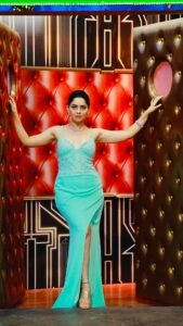 Sonalee Kulkarni Instagram - Which Gown would you recommend I should wear 👗  for my Date? 

#datebhet #datebheton14july #sonaleekulkarni #marathi #marathimulgi #newmarathimovie 

Outfits by @rashmi.s_the_rental_boutique 👗