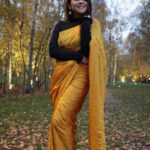 Sonalee Kulkarni Instagram – 💛 for🥻 

#AnayaPandit from #DateBhet
out soon on #AmazonPrimeVideo ! 

#sonaleekulkarni #yellow #sari #sarilove #saree #marathimulgi #marathi #cinema