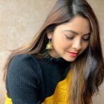 Sonalee Kulkarni Instagram - #AnayaPandit up close! Coming to your screens soon! #datebhet on @primevideoin #sonaleekulkarni #marathimulgi #marathifilm #amazonprimevideo