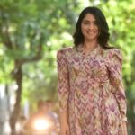 Sonalee Kulkarni Instagram – On a rainy gloomy day spreading some light in your feed 💡

Outfit – @futarichhori 
Hair @tothenines_salon 
Makeup by – @shrutisharma1002 
Location – @tothenines_salon
Photographer –  @saneshashank 

#sonaleekulkarni #instagram #instagood 
#style #marathimulgi #fashion #favorite To the Nines
