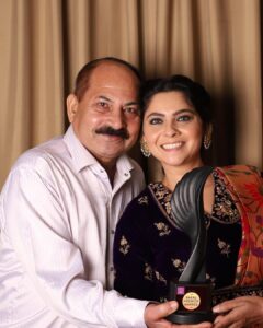 Sonalee Kulkarni Instagram - Happy Father’s Day ! 

I will adjust your tie or pearls until I make you smile… 

I will hold your hands till I make you dance… 

I will make you wait patiently till I win all the prizes for you…. 

You are my first hero, no matter how many I have on and off screen! 

I love you, 
Papa’s girl 

#SonaleeKulkarni #ManoharKulkarni 
#happyfathersday 
#fathersday2023 
#myhero #myfather