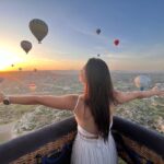 Sonalee Kulkarni Instagram - #postcards from #cappadocia One of the most magical sunrises I’ve seen! Dream come true in landscape mode ! #sonaleekulkarni #cappadocia #birthdaytrip #bucketlist #birthdaypact with @kb_keno turkey #kapadokya #traveller Cappadocia / Kapadokya