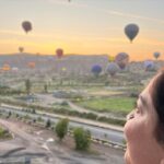 Sonalee Kulkarni Instagram – #postcards from #cappadocia 

One of the most magical sunrises I’ve seen! 
Dream come true in landscape mode ! 

#sonaleekulkarni #cappadocia #birthdaytrip #bucketlist #birthdaypact with @kb_keno turkey #kapadokya #traveller Cappadocia / Kapadokya