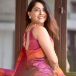 Sonalee Kulkarni Instagram – For गणेशोत्सव 2023 🩷

#sonaleekulkarni #marathimulgi #ganeshotsav #ganeshchaturthi #paithani #nath #majhabappa 
#ganpatibappamorya #bappa 
#photography @saneshashank आपलं पुणे