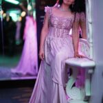Sonalee Kulkarni Instagram – 🦄 

Styled by @sshorewala 
Outfit by @sanjayrathod1_ 
Photographer @suraj_sb__ 
#sonaleekulkarni #marathimulgi 
#pink #dress #lady #fairytale #love