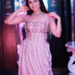 Sonalee Kulkarni Instagram - 🦄 Styled by @sshorewala Outfit by @sanjayrathod1_ Photographer @suraj_sb__ #sonaleekulkarni #marathimulgi #pink #dress #lady #fairytale #love