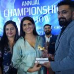 Sonali Kulkarni Instagram – Few weeks ago I was invited to this unique ‘Annual championship cat show’ 🤩 
The place was filled with beautiful meows, stunning cats and cute kittens 🐱 🐈‍⬛ There were many proud cat families who wanted their cat to get clicked with me and Kaveri 🥰 
Congratulations to the winners 😍 and participants as well..
Kudos to the organisers, @droolsindia , @signaturepetfoods and @felineclubofindia for putting up a beautiful cat show. The event was exceptionally non chaotic, well disciplined. They took really good care of most important thing – our dear tails 🐈 
Really looking forward to attending this show wherever it happens next , anywhere in India or abroad. 
More power to the entire team ! 
Thank you Drools for wonderful treats, Sparkle relished all 🐱
Needless to say Kaveri enjoyed this the most, she was the happiest. She rarely accompanies me to my events but this was something I got to attend because of her. 
Thank you Kaveri for introducing me to the world of cats 🐱 😻 Mumbai – मुंबई