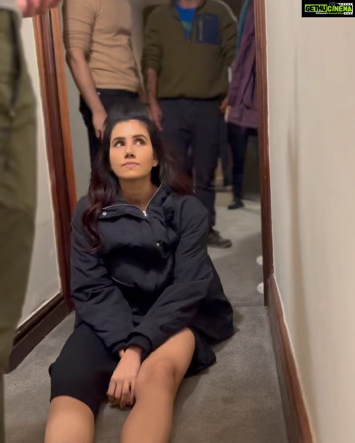 Sonnalli Seygall Instagram - Dear Lail, Thank you for letting me play you. I know it’s a true story and you are somewhere out there :) I am so lucky to be Lail in #Aseq & so grateful for the uncharted territories I found within myself during the process of filming. You will forever be one of my favourite charecters I have & will ever play. And Thank YOU @sarim197 for letting me play Lail. Thank you @officialjiocinema & @tphquk for giving me #Aseq Thank you @vardhanpuri02 @siddhanthkapoor @adi_chugh for being the best and the most entertaining costars ever 😅❤️ I love you guys! And Thank you @sanjay_ram05 for just being you! Also happy Birthday 😘 And Lastly, but def not least, thank you @shobhaiyersant and #jyotideshpande for being the amazing, inspiring women behind such powerful content 🤩