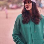 Sonnalli Seygall Instagram - #ｓｕｎｄａｙｍｏｏｄ ☀️ Sunday mood is lazy today- so lazy, that I couldn’t come up with a caption 🥱💁‍♀️ 📸: @dieppj