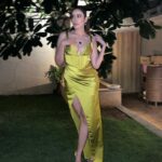 Sonnalli Seygall Instagram – From pictures to the red carpet to my late night green tea 💫 #AboutLastNight at the @globalspaindia 

Outfit & Jewellery @theballroomcouture
