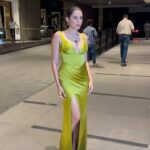 Sonnalli Seygall Instagram - From pictures to the red carpet to my late night green tea 💫 #AboutLastNight at the @globalspaindia Outfit & Jewellery @theballroomcouture