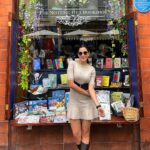 Sonnalli Seygall Instagram – Notting Hill 💙

#londondiaries #nottinghill #fleamarket #makingmemories Nottinghill, London
