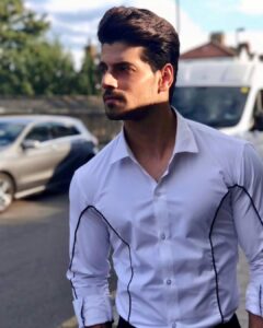 Sooraj Pancholi Instagram - Believing....... ☀️