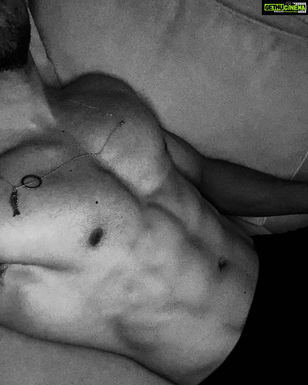 Sooraj Pancholi Instagram - #Consistency is key.
