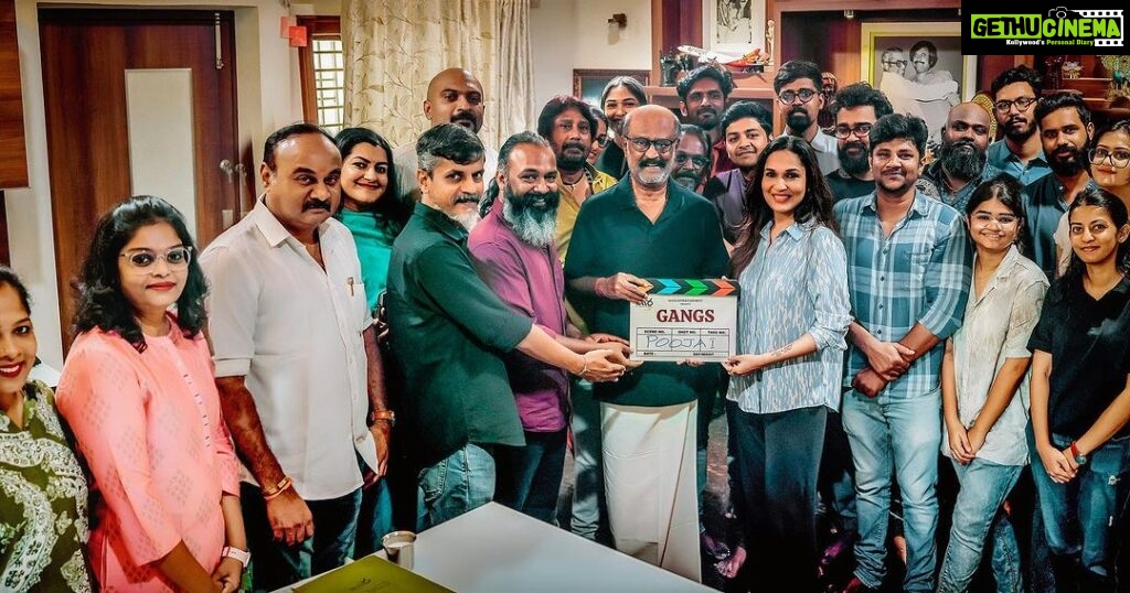 Soundarya Rajinikanth Instagram - My team and I are thrilled to get the blessings of “the one and only” today for our webseries 💥💥🙏🏻🙏🏻💥💥 thank you thalaivaaaa ⭐⭐⭐⭐ thank you Superstar ✨✨⚡⚡💫💫 thank you my dearest appa 🩵❤🩵❤🩵❤ onwards & upwards 🙏🏻🙏🏻🙏🏻 gods and gurus grace !!!! @may6ent