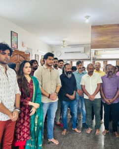 Soundarya Rajinikanth Instagram - And we begin on this auspicious day 🙏🏻🙏🏻🙏🏻💫💫💫 proud to be the showrunner for this awesome series we have been working on the past few years !!! Writer & director - Noah Abraham @noahabe07 , featuring our dear & dynamic @ashokselvan and a stellar cast 😀 and the most Amazing crew 🔥🔥 we will announce soon !!!! Huge thank you to my dearest team @may6ent may6 entertainment and wonderful to collaborate with @PrimeVideoIN amazon prime 💫💫💫absolutely exciting times ahead. Gods grace 🙏🏻🙏🏻🙏🏻