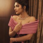Sreeleela Instagram - Living in my own tale ✨ . . . Styled by - @ashwin_ash1 & @hassankhan_3 Style team - @stylebyannapurna @avinash_kajjam @ahmedxmirza Outfit- @johnandananth Jewelry- @houseofqc Shot by - @arifminhaz Makeup @deepikakarnanimakeovers Hair @tejisinghofficial