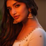 Sreeleela Instagram - Feeling the hour 🧡 . . . . . . . . 📸- @stories_of_cnu 👗- @kanakadharadesigns 💄 - @makeupbyharika Hair - @koduruamarnath