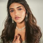 Sreeleela Instagram - Alexa play ‘Chand Sifarish’ 🌙 . . . . . . . . Makeup- @Deepikakarnanimakeovers Hair- @koduruamarnath Shot by - @arifminhaz Styled by- @archamehta Outfit - @bindaniofficial Jewellery - @karnikajewelshyd