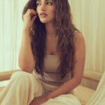Sreeleela Instagram - Your eyes only 👀 . . . . Makeup-Deepikakarnanimakeovers Hair- koduruamarnath Clicked by -arifminhaz Styled by- @ashwin_ash1 @hassankhan_3