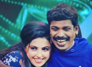 Sreevidya Nair Instagram - അടുത്ത ഷെഡ്യുളിൽ കാണാം മക്കളെ എന്ന് പറഞ്ഞ കെട്ടിപിടിച്ചു പോയതല്ലേ സുധിചേട്ടാ !! മക്കളെ എന്നുള്ള ആ വിളിക്ക് ഞങ്ങൾ ഇനിയും കാത്തിരിക്കും 😔😔😔