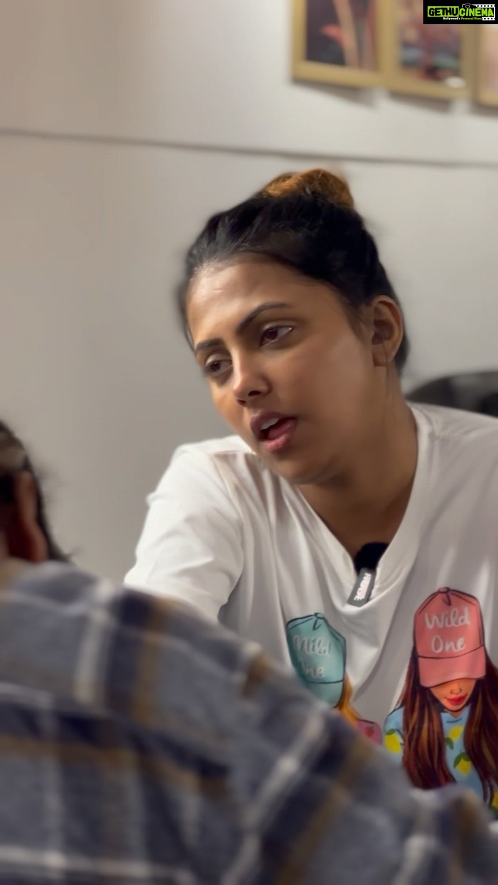 Sreevidya Nair - 68.7K Likes - ആത്മാവ് പോയി 😌 പക്ഷെ ടാറ്റൂ വന്നു 🥳🤩
Thank you @instyletattoostudio and @alienzkid and @sachu_tz for making our Valentine’s Day more memorable 🤩
@rahul_ramchandrann @instyletattoostudio @alienzkid @thomas.vineesh ❤️