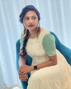 Sreevidya Nair Instagram - Stay Focused !! Stay Happy ✨

💄 @fiama_makeupstudio 
👚 @denairaboutique