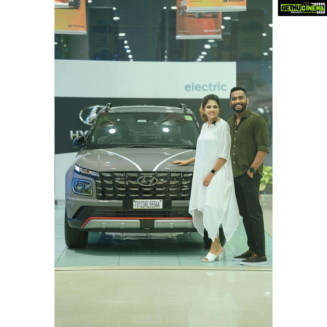 Sreevidya Nair - 140.8K Likes - A shift to success mode 😎
A new addition to our family ☺️
@hyundai Venue N Line ⚡️
Thank you so much @popularhyundaicars for the extended support ♥️
Photo courtesy - @amal_photographi_
Costume - @denairaboutique
Makeup - @fiama_makeupstudio
